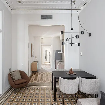 Canela Homes Midterm Merce Apartment Barcelona