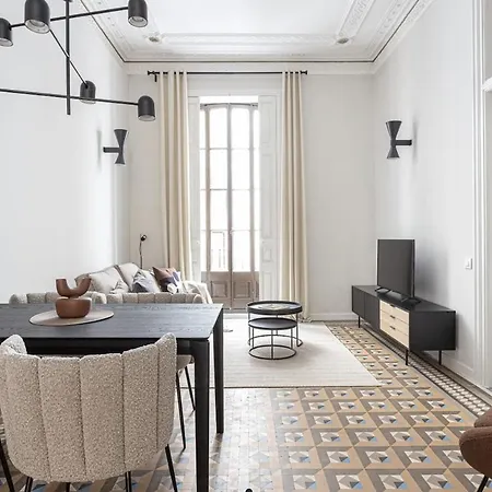 Canela Homes Midterm Merce * Barcelona